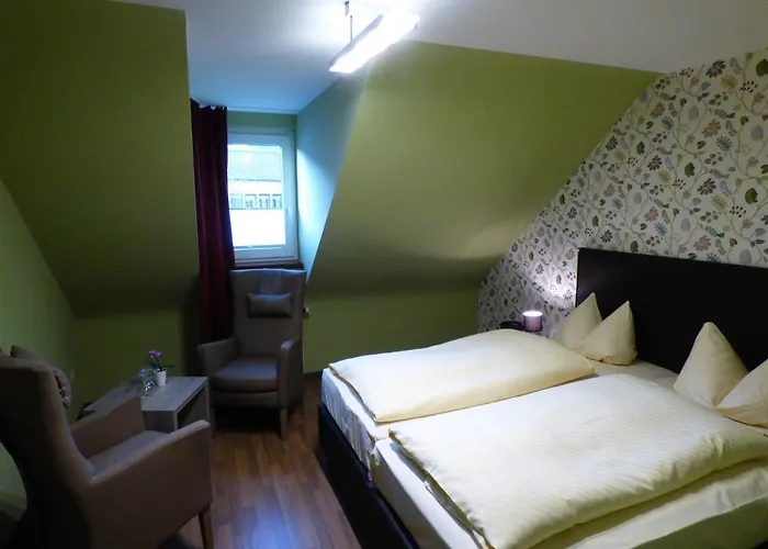 Zum Kronprinzen Hotel Garni