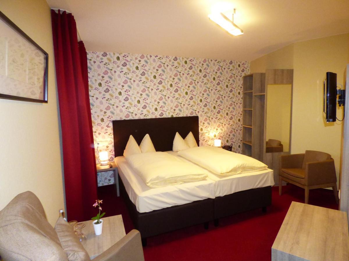 Hotel Zum Kronprinzen Garni
